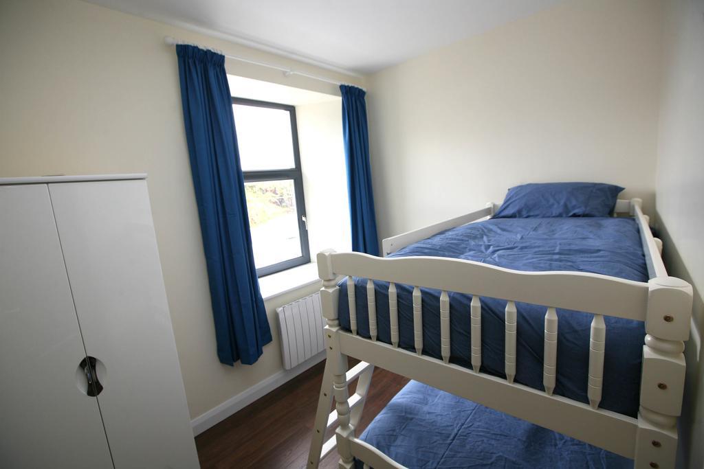Harbour Front Apartments Burtonport Экстерьер фото